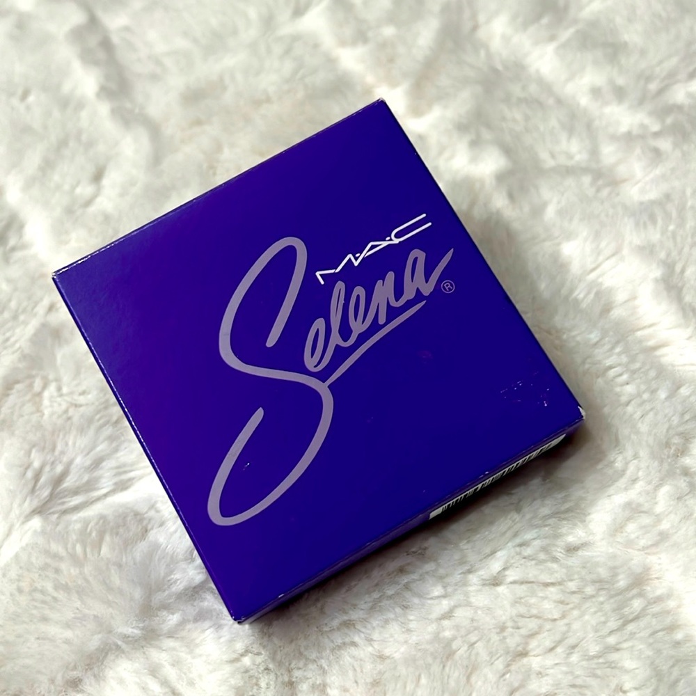 MAC COSMETICS X SELENA BLUSH BRONZER
